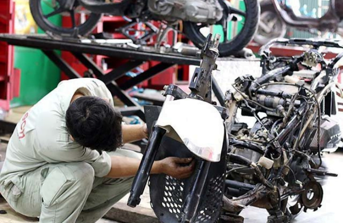 Ép nắn khung sườn