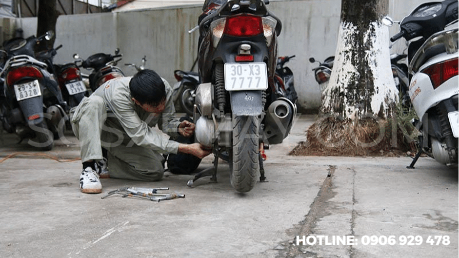 DỊCH VỤ SỬA XE LƯU ĐỘNG UY TÍN TẠI TP.HCM HỖ TRỢ 24/24 1 Sua Xe Luu Dong 24:242