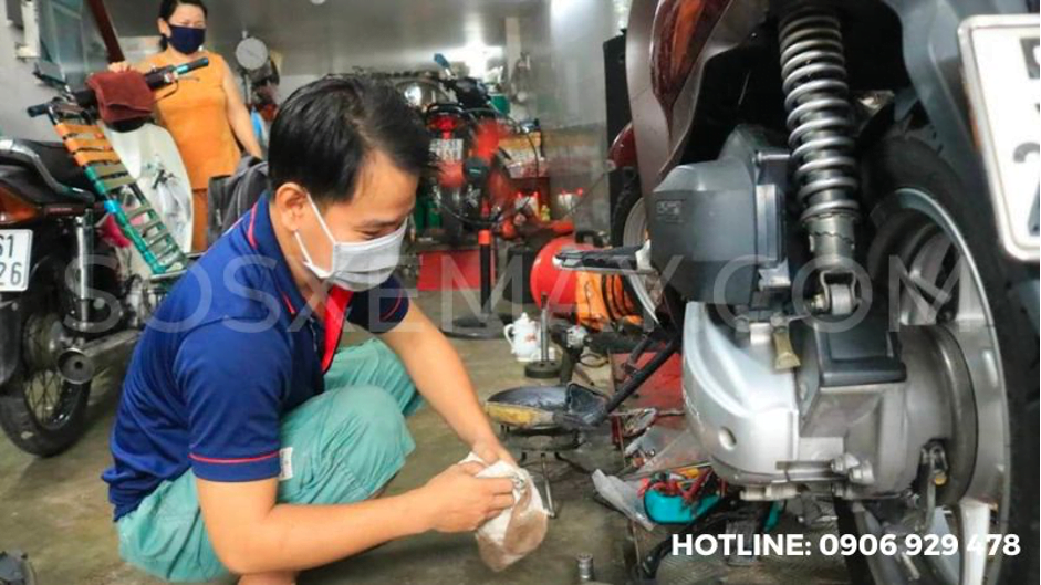 DỊCH VỤ VÁ XE LƯU ĐỘNG HỖ TRỢ 24/24 THÀNH LIÊM 4 Dich Vu Va Xe Luu Dong Ho Tro 24 24 Thanh Liem5
