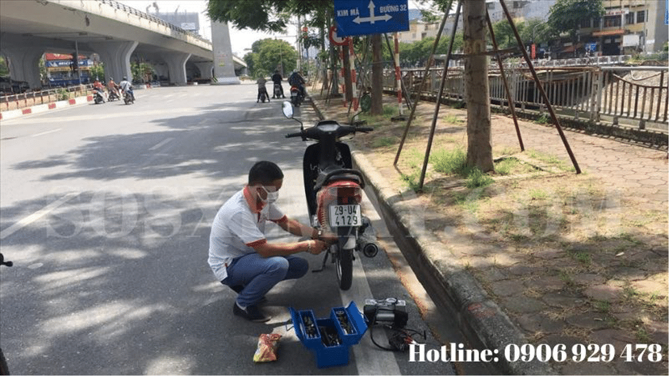 Thành Liêm - Cung cấp dịch vụ cứu hộ xe chết máy uy tín tại TPHCM 4 Thanh Liem Cung Cap Dich Vu Cuu Ho Xe Chet May Uy Tin Tai Tphcm5